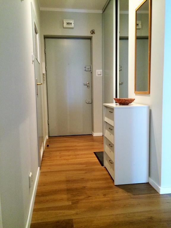 Aluzyjna Erapartments Jablonna  ภายนอก รูปภาพ